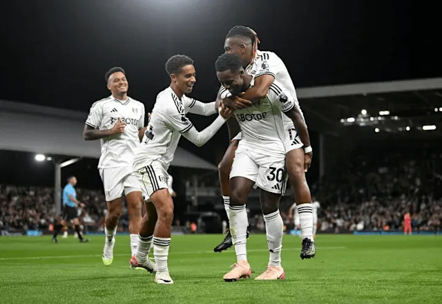 Soi kèo Fulham vs Cambridge - 01h45 ngày 24/09 tại cúp Liên đoàn Anh 2 soi-keo-fulham-vs-cambridge-1-min_11zon