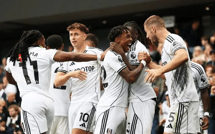 Soi kèo Fulham vs Cambridge - 01h45 ngày 24/09 tại cúp Liên đoàn Anh 4 soi-keo-fulham-vs-cambridge-3-min_11zon