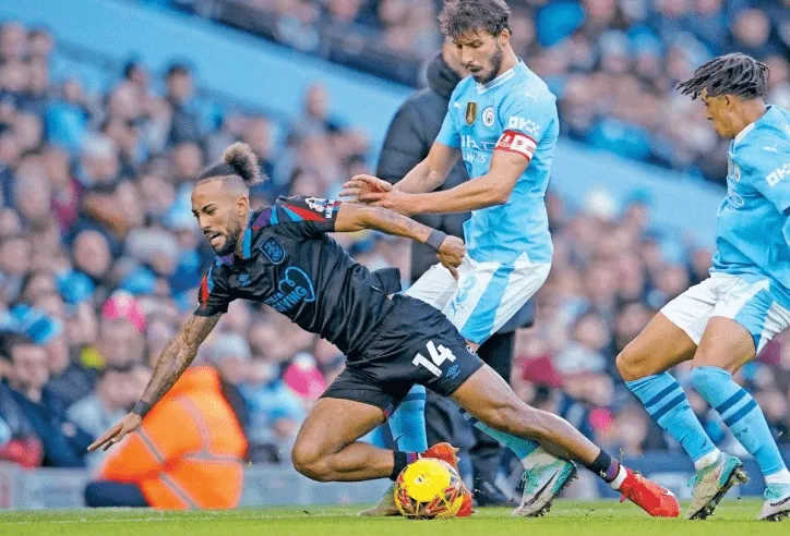 Soi kèo Huddersfield vs Man City - 01h45 ngày 25/9 tại League Cup 2025/26 2 soi-keo-huddersfield-vs-man-city-1-min_11zon